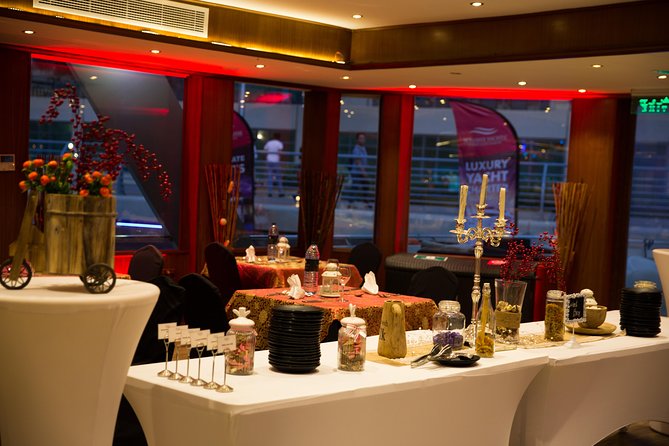 dubai-marina-dinner-cruise-2